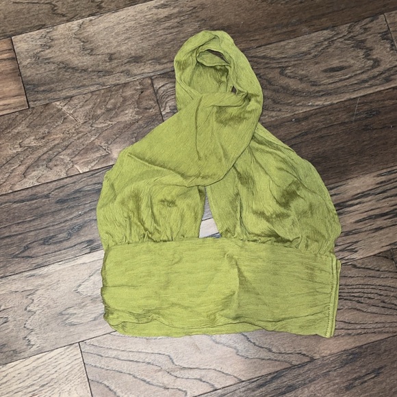 Cross Halter Plisse Pants Set - Picture 6 of 7